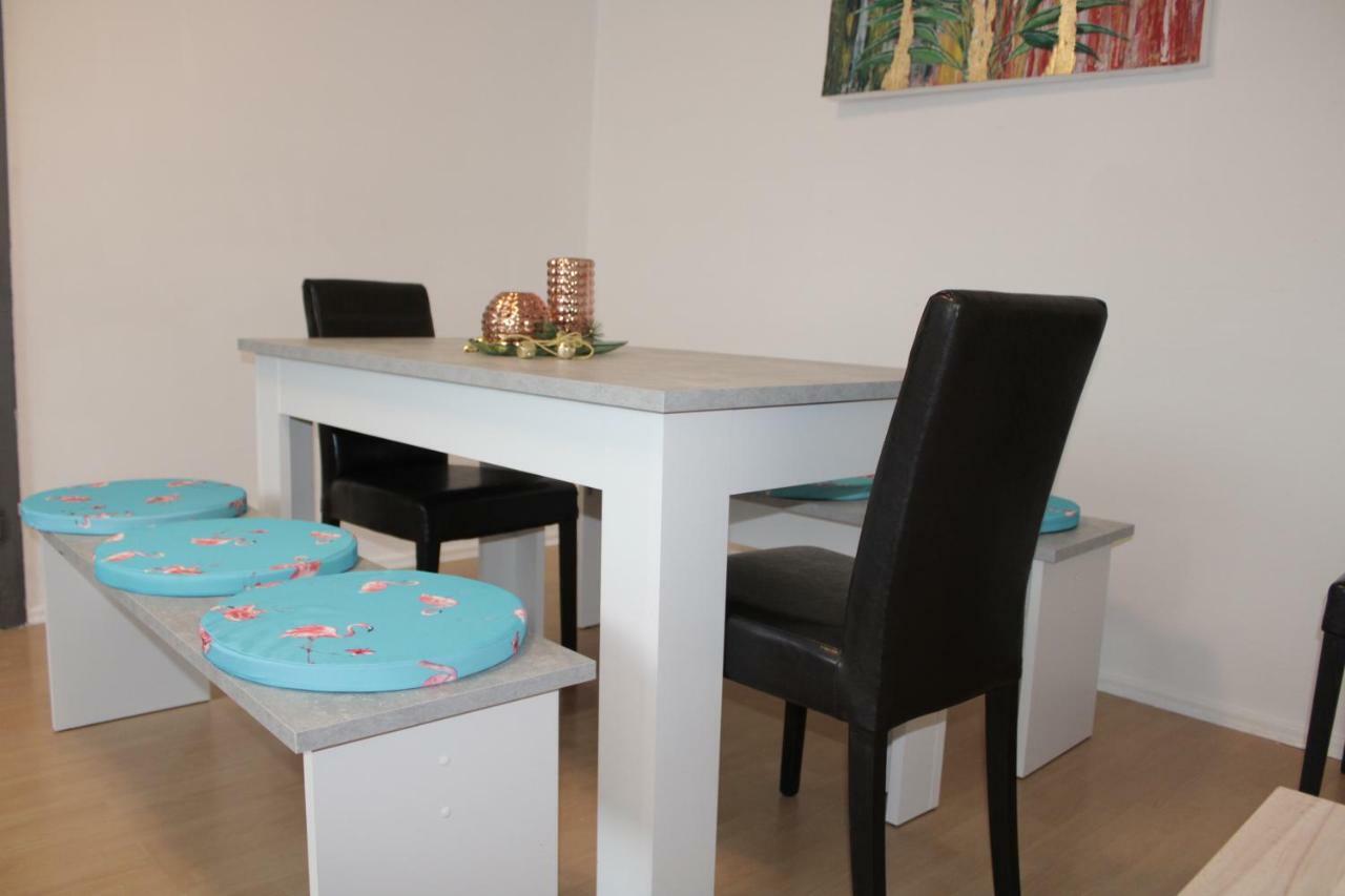 Holiday House Huszar Parndorf Bagian luar foto