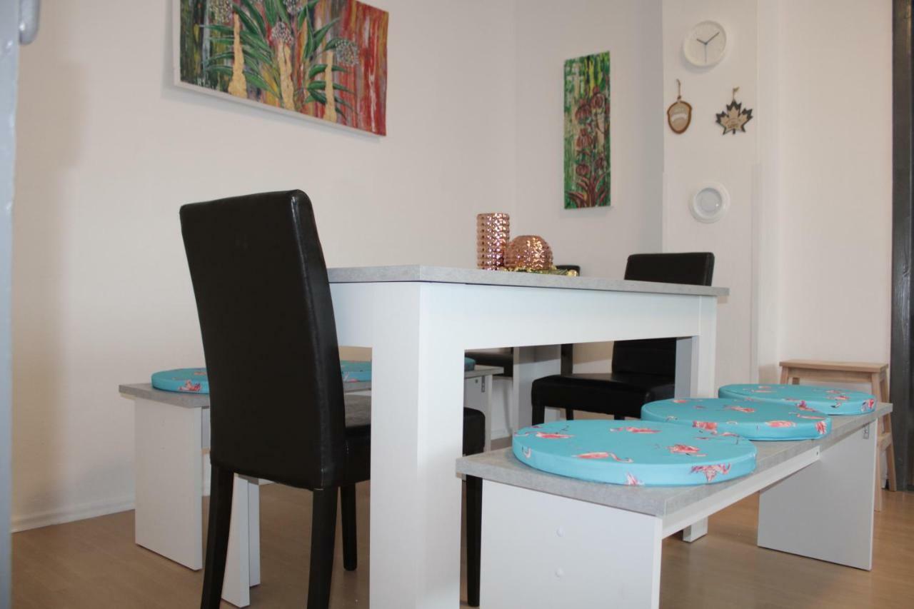 Holiday House Huszar Parndorf Bagian luar foto