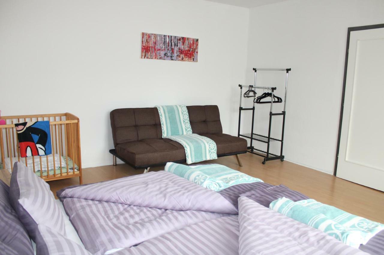 Holiday House Huszar Parndorf Bagian luar foto