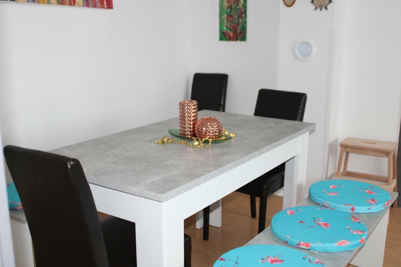 Holiday House Huszar Parndorf Bagian luar foto